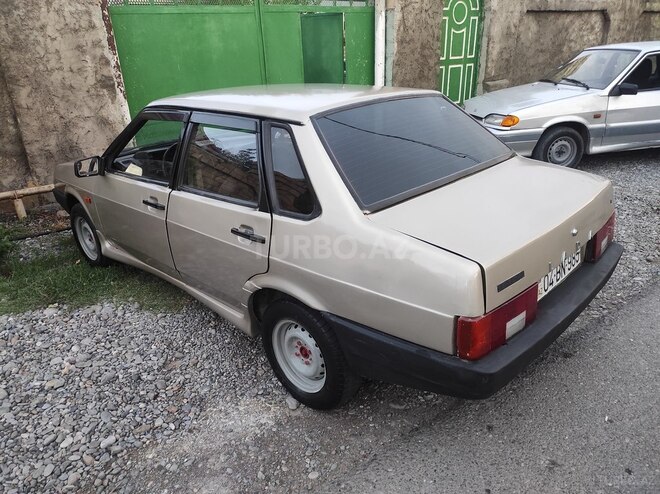 LADA (VAZ) 21099