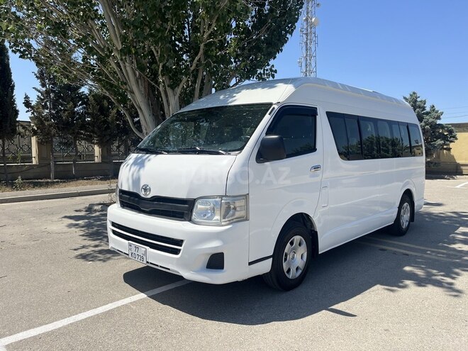 Toyota HiAce