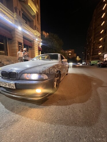 BMW 540