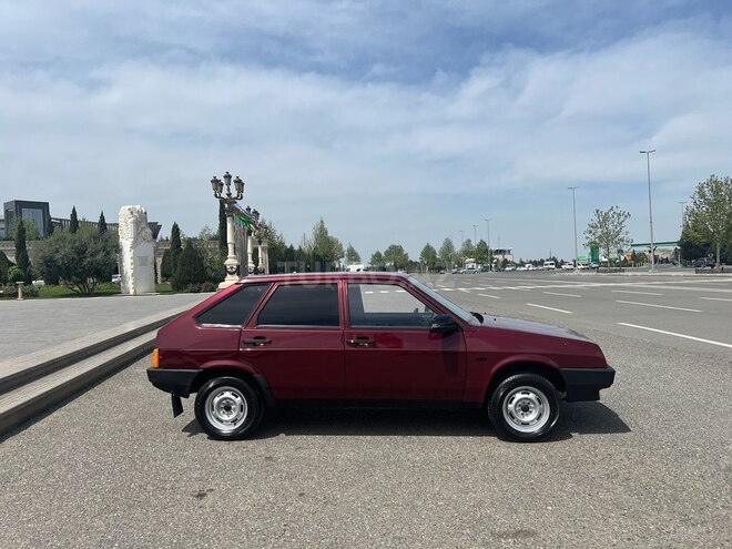 LADA (VAZ) 2109