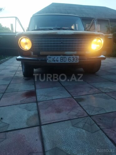 LADA (VAZ) 21011