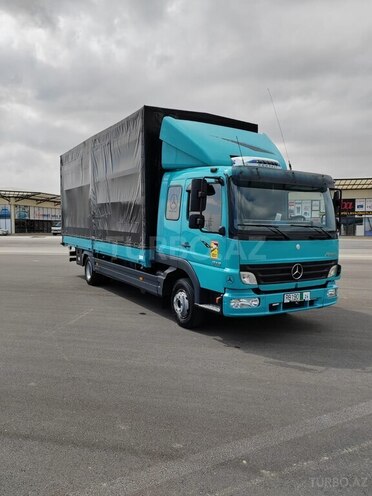 Mercedes Atego 818