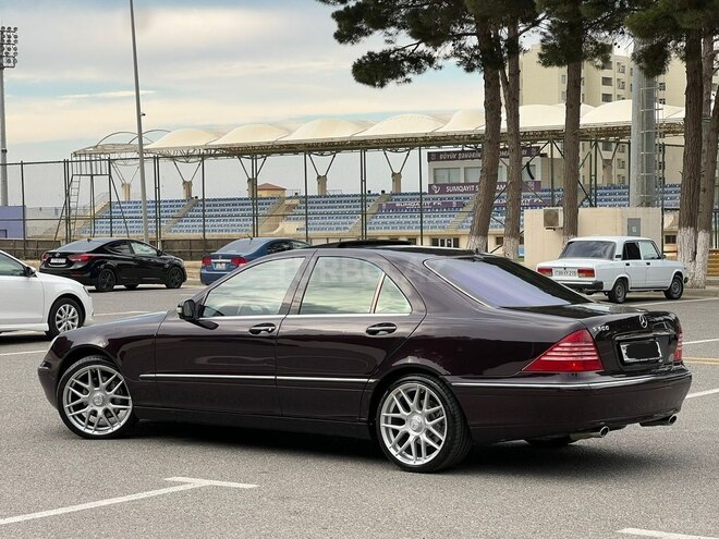 Mercedes S 320