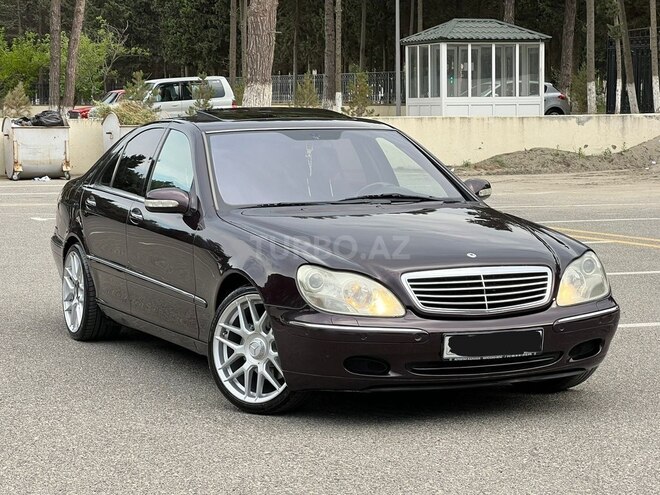 Mercedes S 320