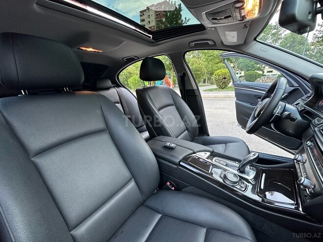BMW 528 2014, 95,000 km - 2.0 l - Gəncə