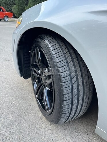 BMW 528 2014, 95,000 km - 2.0 l - Gəncə
