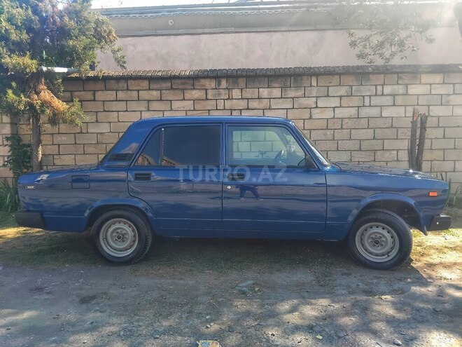 LADA (VAZ) 2107