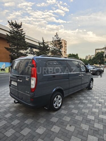 Mercedes Vito 111