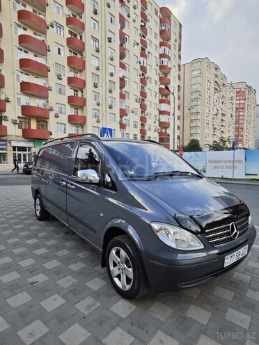 Mercedes Vito 111