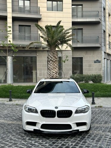 BMW 528