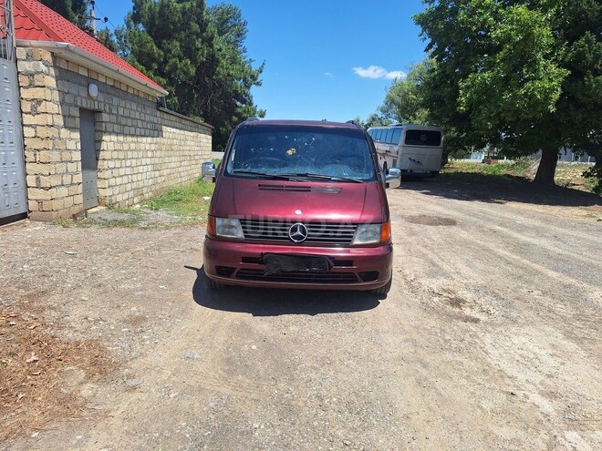 Mercedes Vito 108