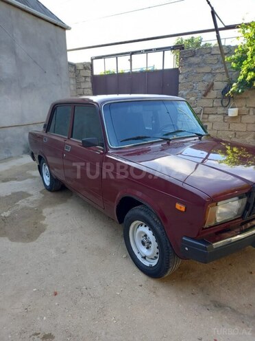 LADA (VAZ) 2107