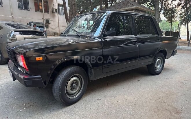 LADA (VAZ) 2107