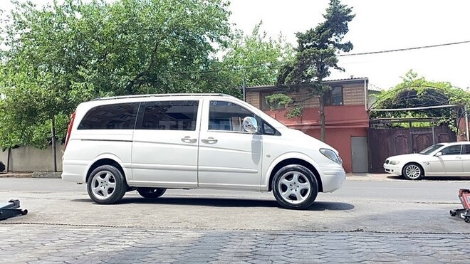 Mercedes Vito