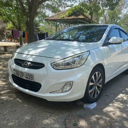 Hyundai Accent 2014, 161,000 km - 1.6 л - İsmayıllı