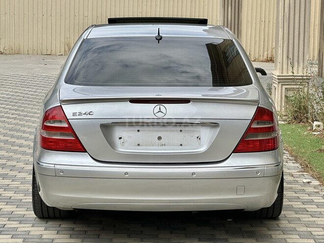 Mercedes E 240 2002, 231,000 km - 2.6 l - Bakı