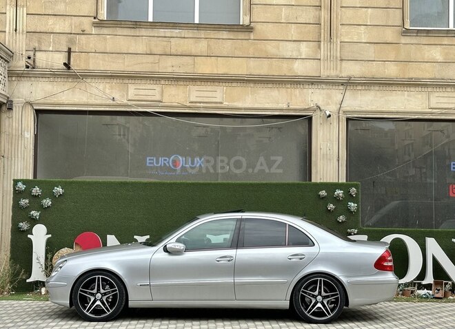Mercedes E 240 2002, 231,000 km - 2.6 l - Bakı