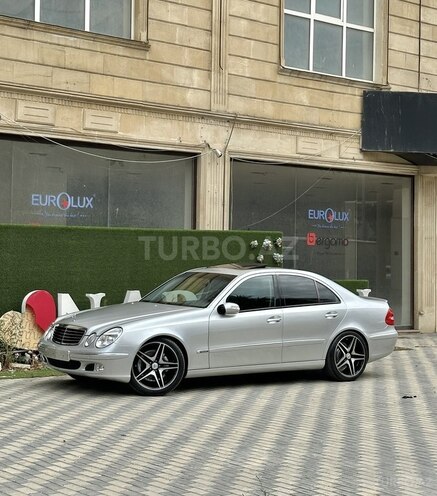 Mercedes E 240 2002, 231,000 km - 2.6 l - Bakı