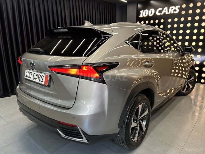 Lexus NX 300h