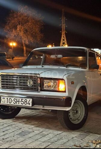 LADA (VAZ) 2107