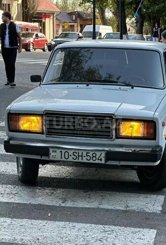 LADA (VAZ) 2107