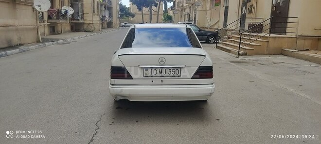 Mercedes E 250