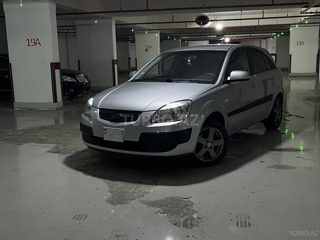 Kia Rio 2005, 218,000 km - 1.5 l - Bakı
