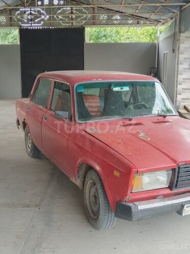 LADA (VAZ) 2107