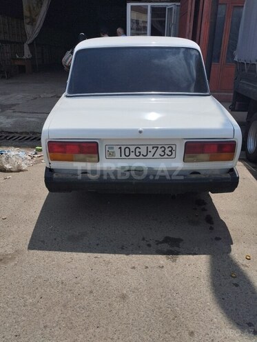 LADA (VAZ) 2107