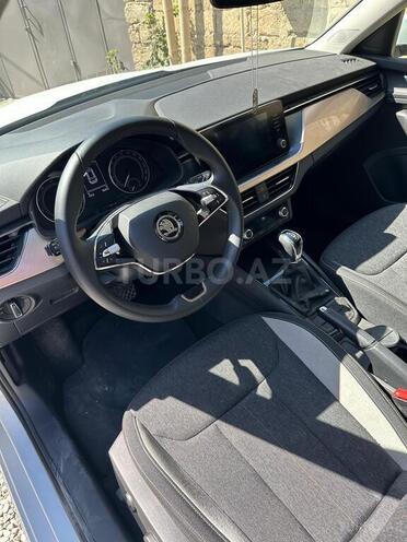 Skoda Kamiq 2023, 7,300 km - 1.6 л - Bakı
