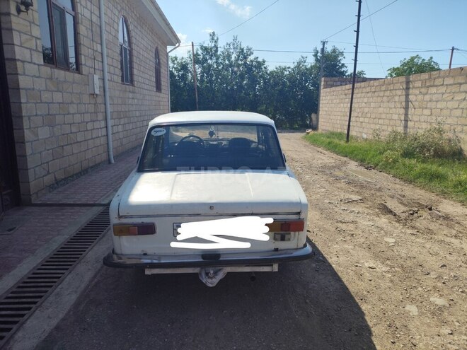 LADA (VAZ) 21011