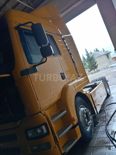 MAN TGX 18.440 2002, 35,700 km - 8.0 l - Astara