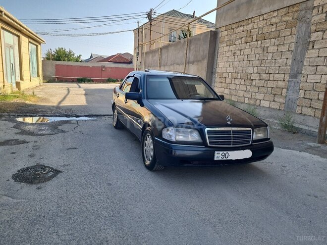 Mercedes C 220