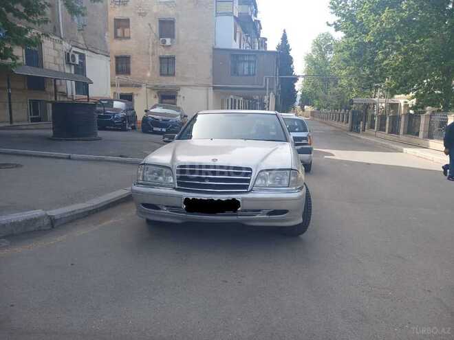 Mercedes C 200 1995, 370,000 km - 2.0 л - Gəncə