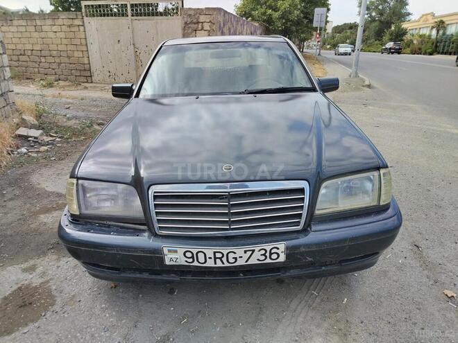 Mercedes C 200