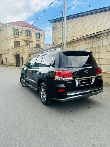 Lexus LX 570