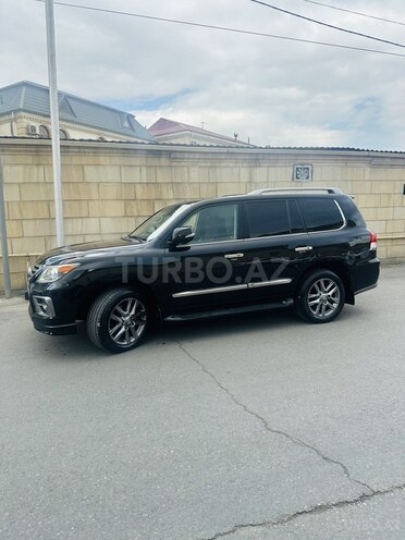 Lexus LX 570