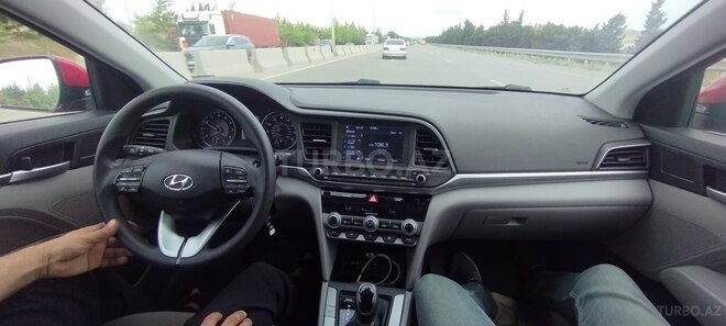 Hyundai Elantra 2020, 26,000 km - 2.0 l - Bakı