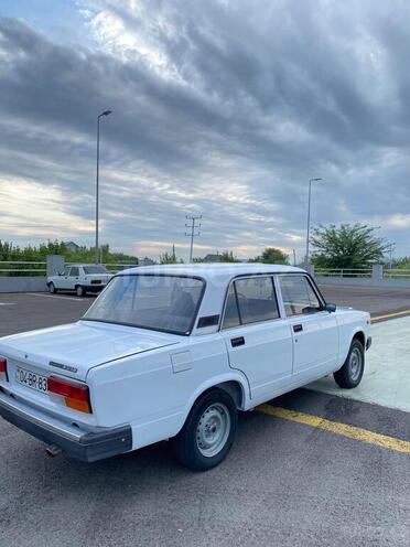 LADA (VAZ) 2107