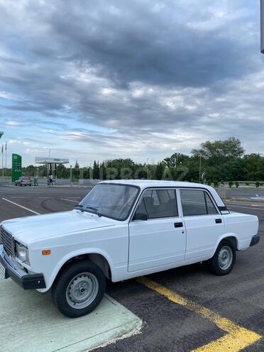 LADA (VAZ) 2107