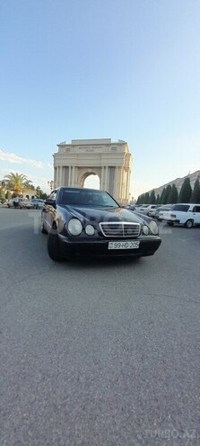 Mercedes E 220 d