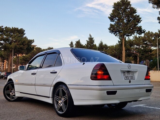 Mercedes C 220 1994, 261,157 km - 2.2 l - Sumqayıt