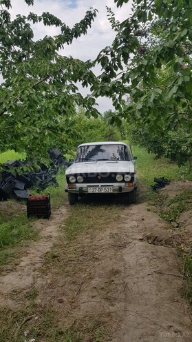 LADA (VAZ) 2106