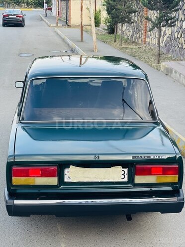 LADA (VAZ) 2107