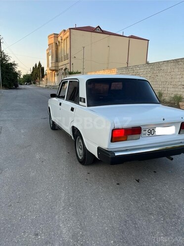 LADA (VAZ) 2107