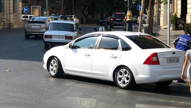 Ford Focus 2010, 215,021 km - 1.6 l - Bakı