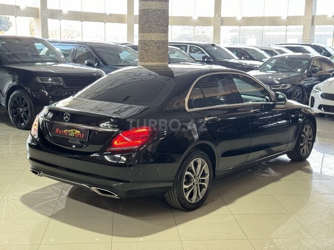 Mercedes C 300