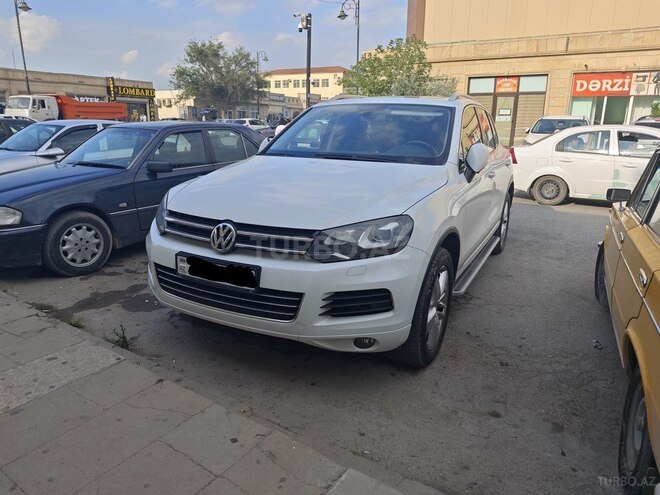 Volkswagen Touareg