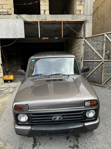 LADA (VAZ) Niva