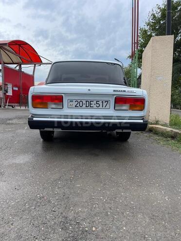 LADA (VAZ) 2107